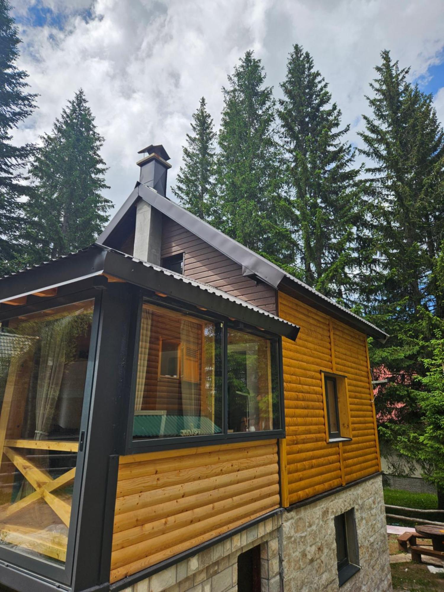Black Lake Chalet Zabljak  Exterior photo