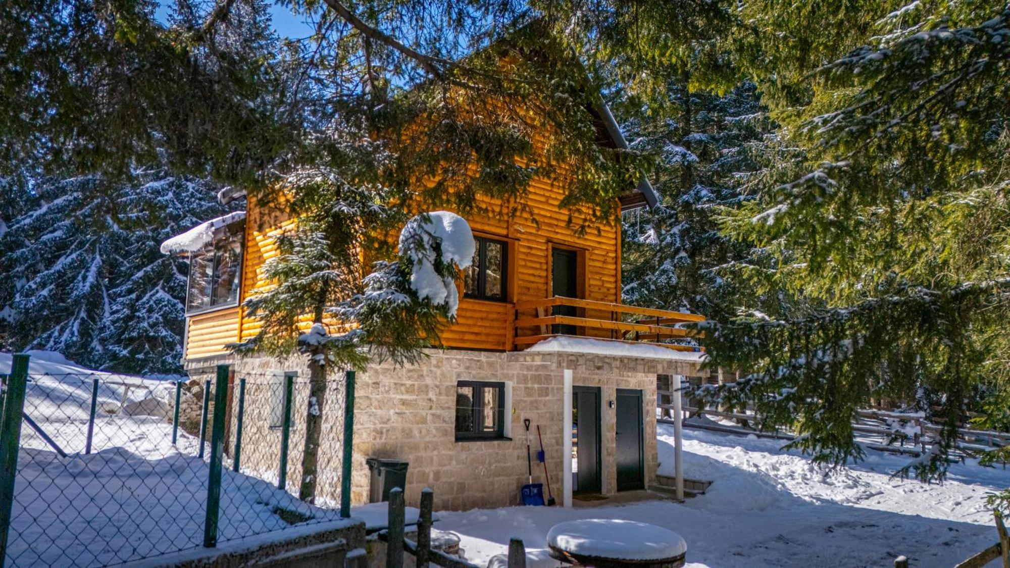 Black Lake Chalet Zabljak  Exterior photo
